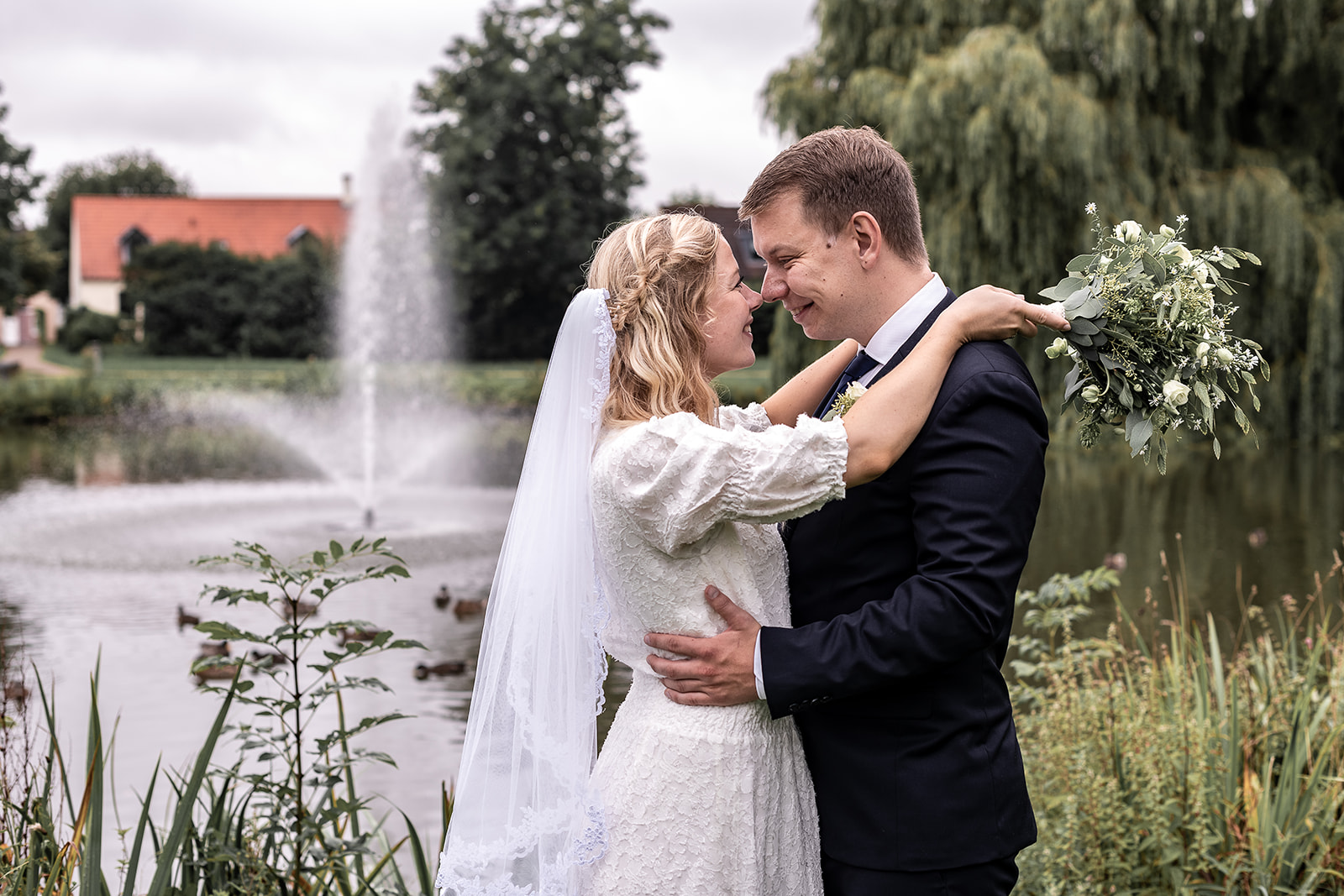 Natur bryllupsfoto på Sjælland