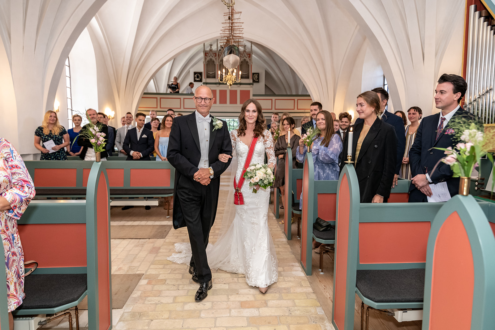 Bryllupsfotografering i kirken
